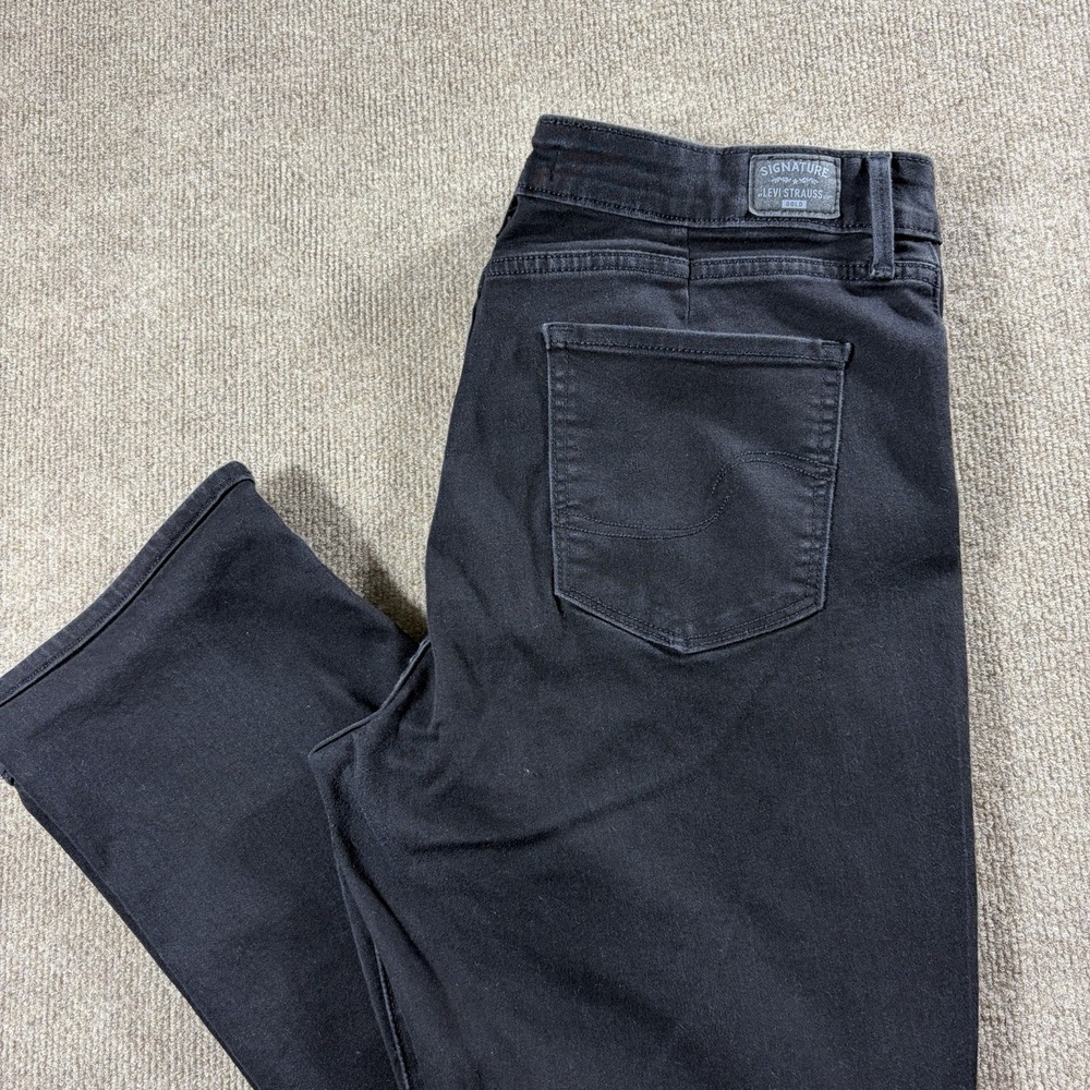 Levi Strauss Signature Totally Shaping Straight Jeans Black18M 34x32 Stretch